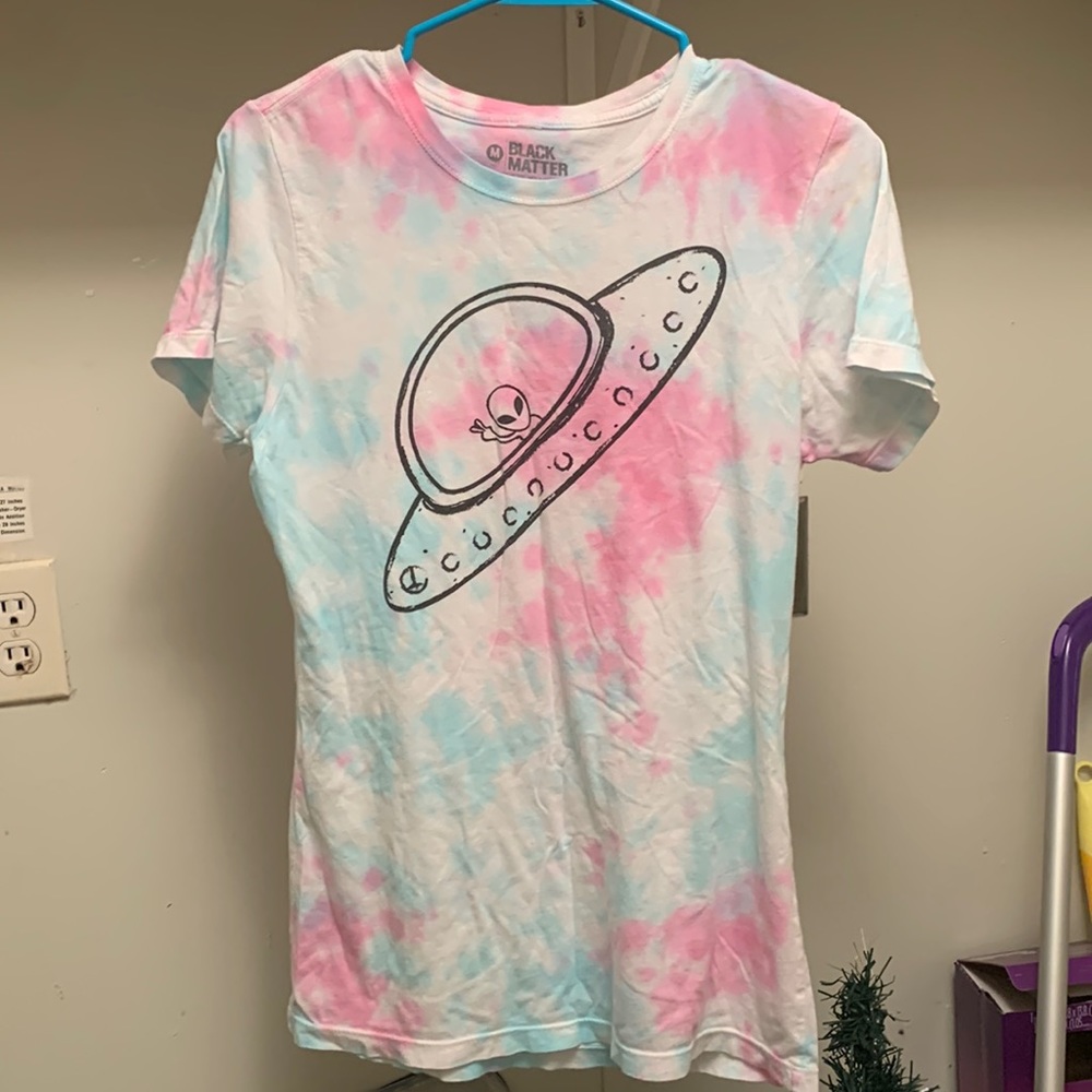 Barely worn tie dye t shirt.